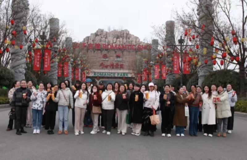 071772855975179205.jpeg 3.jpg